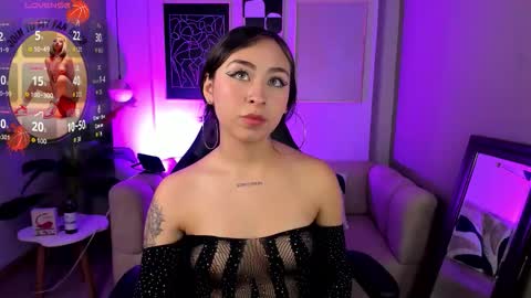 Snapshot of cloe_martinez_ chatting on October 13, 2025, 2:00 am Cloe online show from October 13, 2025, 2:00 am