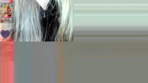 Snapshot of cloe_martinez_ chatting on November 23, 2025, 9:25 pm Cloe online show from November 23, 2025, 9:25 pm