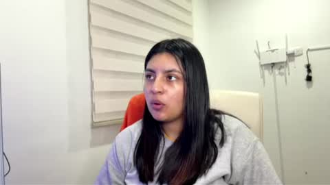 Snapshot of cloe_small08 chatting on July 22, 2026, 1:19 am cloe small online show from July 22, 2026, 1:19 am