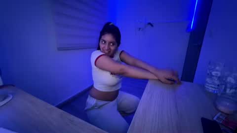 Snapshot of cloe_small08 chatting on July 23, 2026, 1:58 am cloe small online show from July 23, 2026, 1:58 am