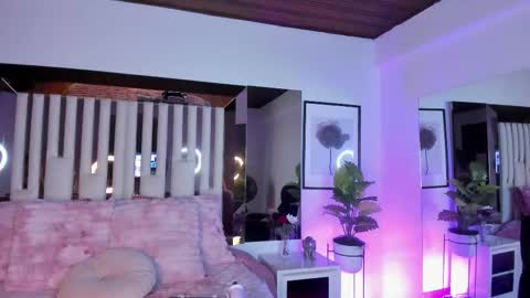 cloeecoopererer online show from November 13, 2025, 11:42 am