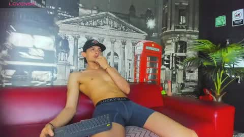Snapshot of cloerodriguez chatting on May 28, 2026, 9:17 am ---Cloe--- online show from May 28, 2026, 9:17 am