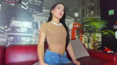 Snapshot of cloerodriguez chatting on July 5, 2026, 9:22 pm ---Cloe--- online show from July 5, 2026, 9:22 pm