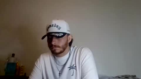 tallhungandcloudy online show from April 1, 2026, 1:41 pm