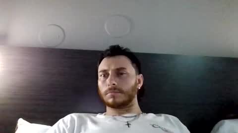 tallhungandcloudy online show from April 25, 2026, 1:41 pm