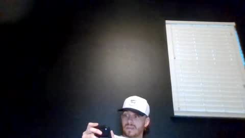Snapshot of cloudyydayzz chatting on June 22, 2026, 3:25 am tallhungandcloudy online show from June 22, 2026, 3:25 am