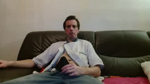 Snapshot of clouplefun chatting on December 19, 2025, 7:26 am clouplefun online show from December 19, 2025, 7:26 am