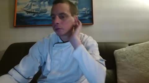 Snapshot of clouplefun chatting on January 14, 2026, 7:14 am clouplefun online show from January 14, 2026, 7:14 am