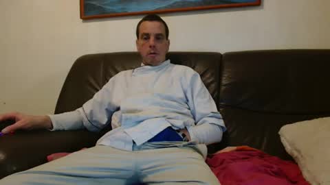 Snapshot of clouplefun chatting on January 16, 2026, 6:50 am clouplefun online show from January 16, 2026, 6:50 am