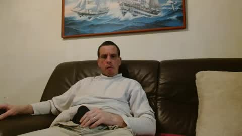 Snapshot of clouplefun chatting on January 17, 2026, 5:45 am clouplefun online show from January 17, 2026, 5:45 am