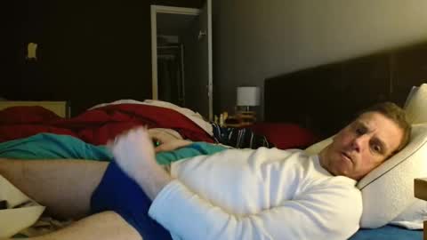 Snapshot of clouplefun chatting on March 5, 2026, 7:04 am clouplefun online show from March 5, 2026, 7:04 am