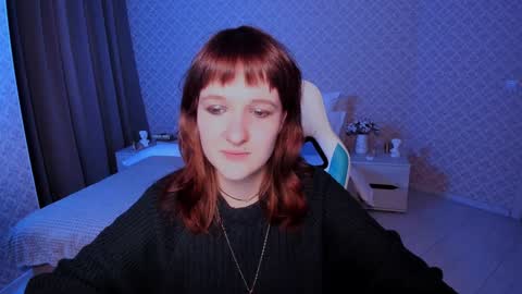  Clover  follow me  online show from December 17, 2024, 6:09 pm