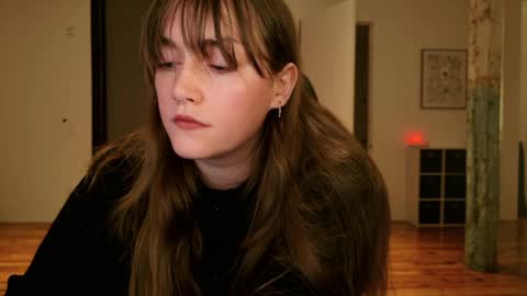Snapshot of clover_tully chatting on March 27, 2026, 6:19 am Clover online show from March 27, 2026, 6:19 am
