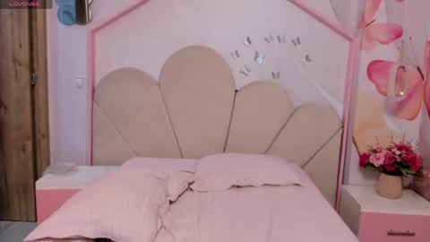 Snapshot of cloy_baby chatting on May 31, 2026, 2:09 am Eilyn online show from May 31, 2026, 2:09 am