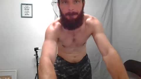 Snapshot of clubb86 chatting on February 22, 2026, 11:42 am Maxxdieselx69 online show from February 22, 2026, 11:42 am