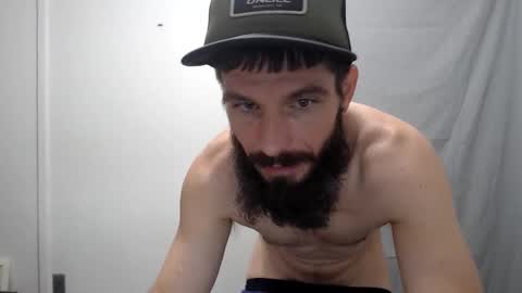 Snapshot of clubb86 chatting on March 15, 2026, 11:38 am Maxxdieselx69 online show from March 15, 2026, 11:38 am