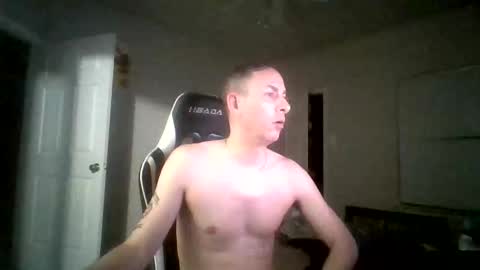 Master Bates online show from November 18, 2025, 4:28 am