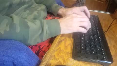 Snapshot of coach_d chatting on October 20, 2025, 11:43 am coach_d online show from October 20, 2025, 11:43 am