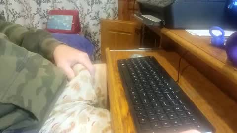 Snapshot of coach_d chatting on October 31, 2025, 11:55 am coach_d online show from October 31, 2025, 11:55 am