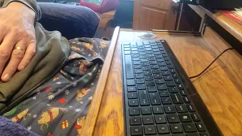 Snapshot of coach_d chatting on December 18, 2025, 5:08 pm coach_d online show from December 18, 2025, 5:08 pm