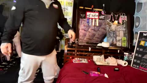 COCK N CREAMZ  WET DREAMZ online show from January 25, 2025, 8:00 am