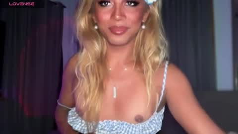 Snapshot of cockprincess_dianna chatting on November 16, 2025, 1:00 am PrincessDianna IslandGirl CUMSHOW in PVT and PASSWORDSHOW online show from November 16, 2025, 1:00 am