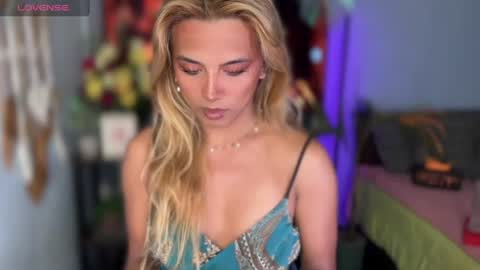 Snapshot of cockprincess_dianna chatting on July 24, 2026, 6:44 am PrincessDianna IslandGirl CUMSHOW in PVT and PASSWORDSHOW online show from July 24, 2026, 6:44 am