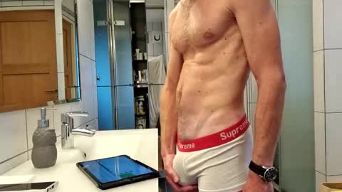 Snapshot of cockvantage chatting on September 9, 2025, 4:50 pm Cockvantage online show from September 9, 2025, 4:50 pm