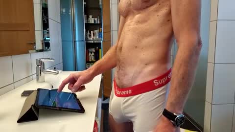 Snapshot of cockvantage chatting on October 26, 2025, 2:34 pm Cockvantage online show from October 26, 2025, 2:34 pm