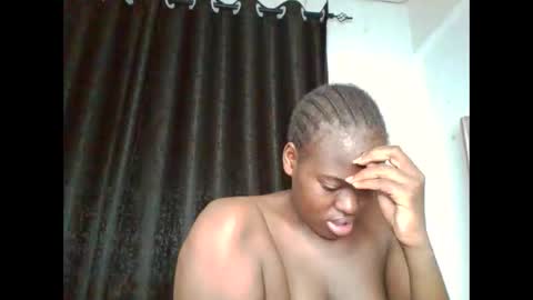 Snapshot of coco_vixen9 chatting on June 7, 2026, 7:17 pm coco vixen9 online show from June 7, 2026, 7:17 pm