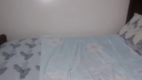 cocoa_devine online show from April 27, 2026, 2:04 pm