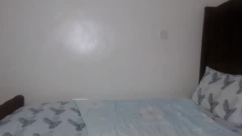 Snapshot of cocoa_devine chatting on May 2, 2026, 11:54 pm cocoa_devine online show from May 2, 2026, 11:54 pm