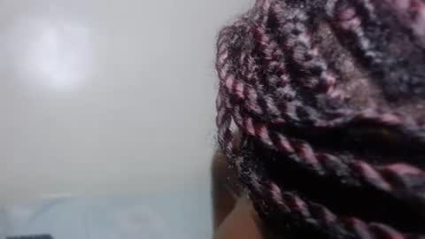 Snapshot of cocoa_devine chatting on June 23, 2026, 11:36 pm cocoa_devine online show from June 23, 2026, 11:36 pm