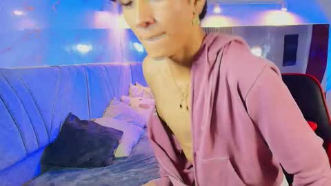 COCO online show from April 30, 2026, 11:38 am