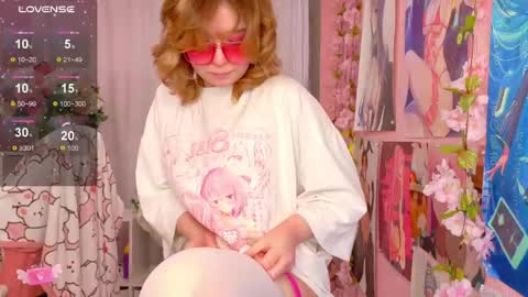 Mia online show from May 28, 2026, 3:20 pm