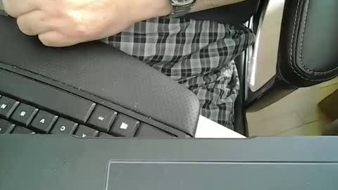 xyz online show from February 21, 2026, 8:32 pm