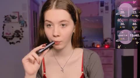 Snapshot of coddleweeper chatting on September 17, 2025, 7:26 pm Hello guys my name is Coddle online show from September 17, 2025, 7:26 pm