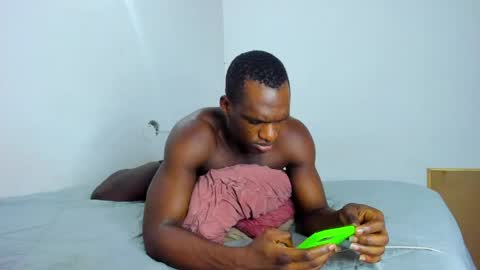 Snapshot of coddy_fit chatting on May 17, 2026, 12:52 am cody online show from May 17, 2026, 12:52 am