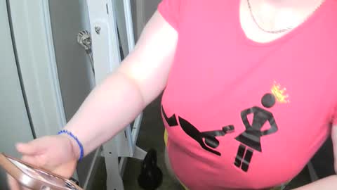 Snapshot of codieraye chatting on September 11, 2025, 1:33 pm TheGoddessCodie online show from September 11, 2025, 1:33 pm