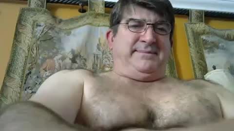 coffee90028 online show from December 18, 2024, 8:25 pm