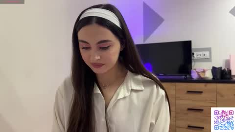 Yumi online show from February 24, 2026, 6:06 pm