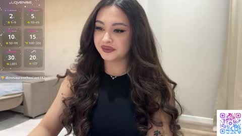 Snapshot of coffee_wihtout_milk chatting on May 19, 2026, 11:00 pm Yumi online show from May 19, 2026, 11:00 pm