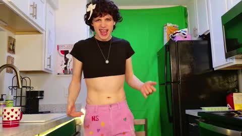 Cokia online show from February 14, 2026, 1:02 am