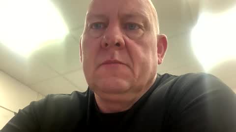 col4nows online show from September 13, 2025, 7:30 am