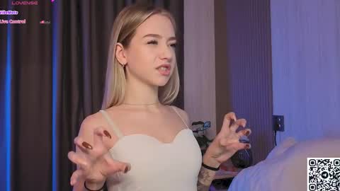 Criss online show from November 24, 2025, 3:17 am