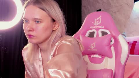 Snapshot of cold_watterfal chatting on March 3, 2026, 1:12 am Alice online show from March 3, 2026, 1:12 am