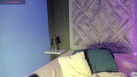 Naya online show from April 22, 2026, 11:45 am