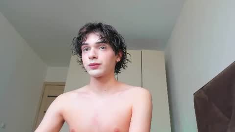 Snapshot of colestorm_ chatting on June 25, 2026, 5:45 am COLE - ig online show from June 25, 2026, 5:45 am