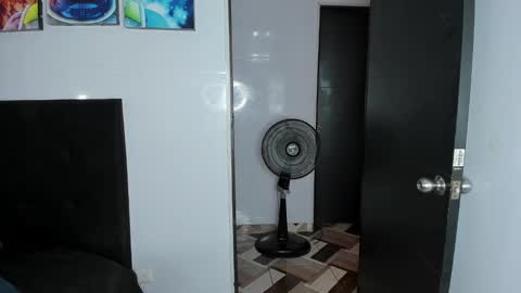 Snapshot of college_muscle_ass chatting on January 19, 2025, 8:19 pm college_muscle_ass online show from January 19, 2025, 8:19 pm