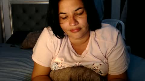 Snapshot of colombi4spice chatting on November 16, 2025, 9:53 pm viviana online show from November 16, 2025, 9:53 pm
